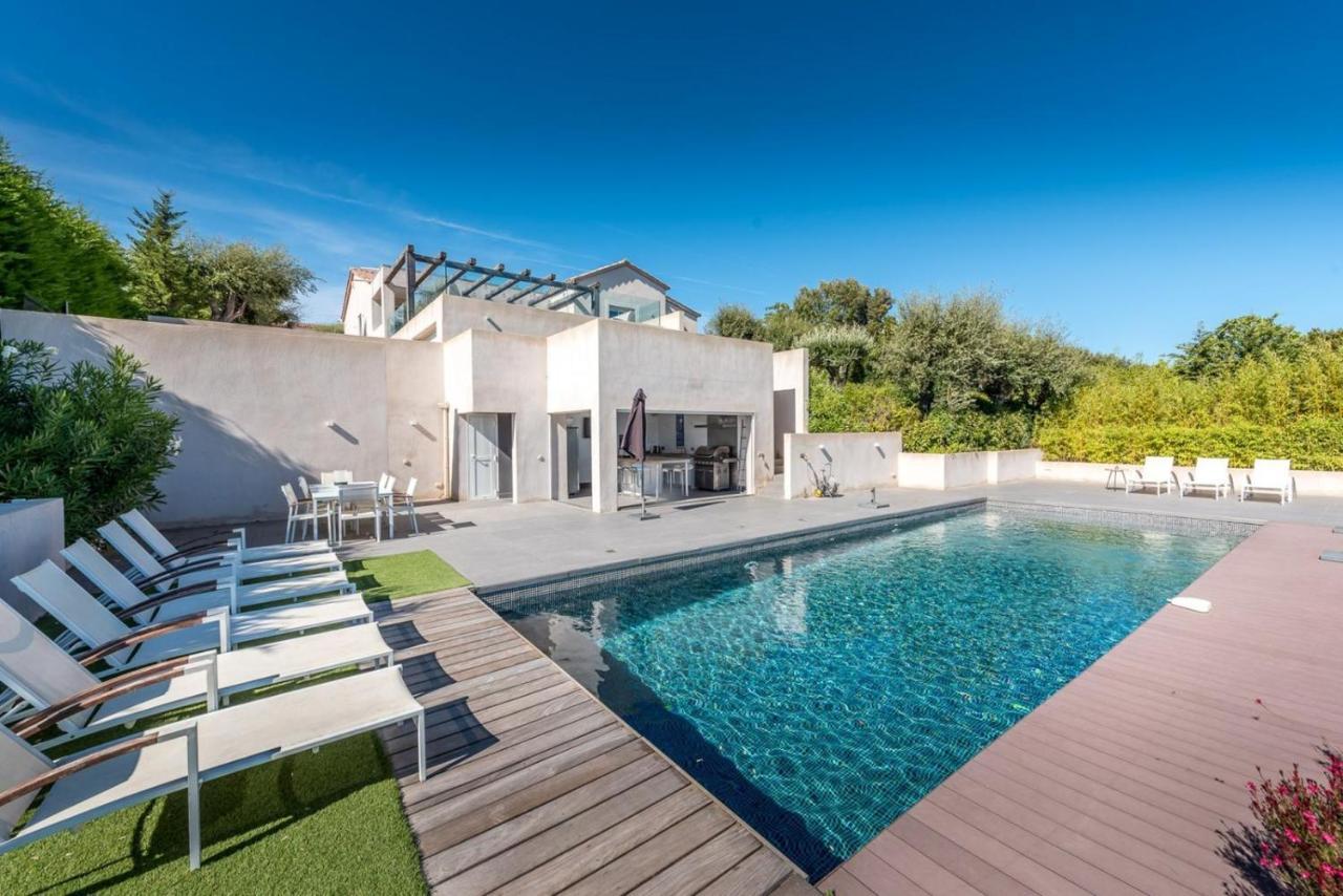 레지상브르 Vue Panoramique Sur La Baie De St Tropez 빌라 외부 사진