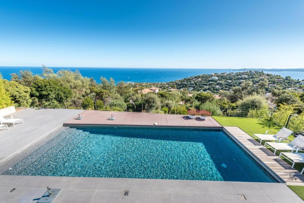 레지상브르 Vue Panoramique Sur La Baie De St Tropez 빌라 외부 사진