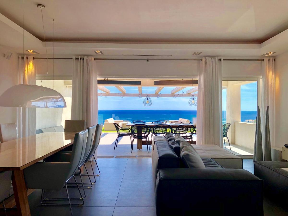 레지상브르 Vue Panoramique Sur La Baie De St Tropez 빌라 외부 사진